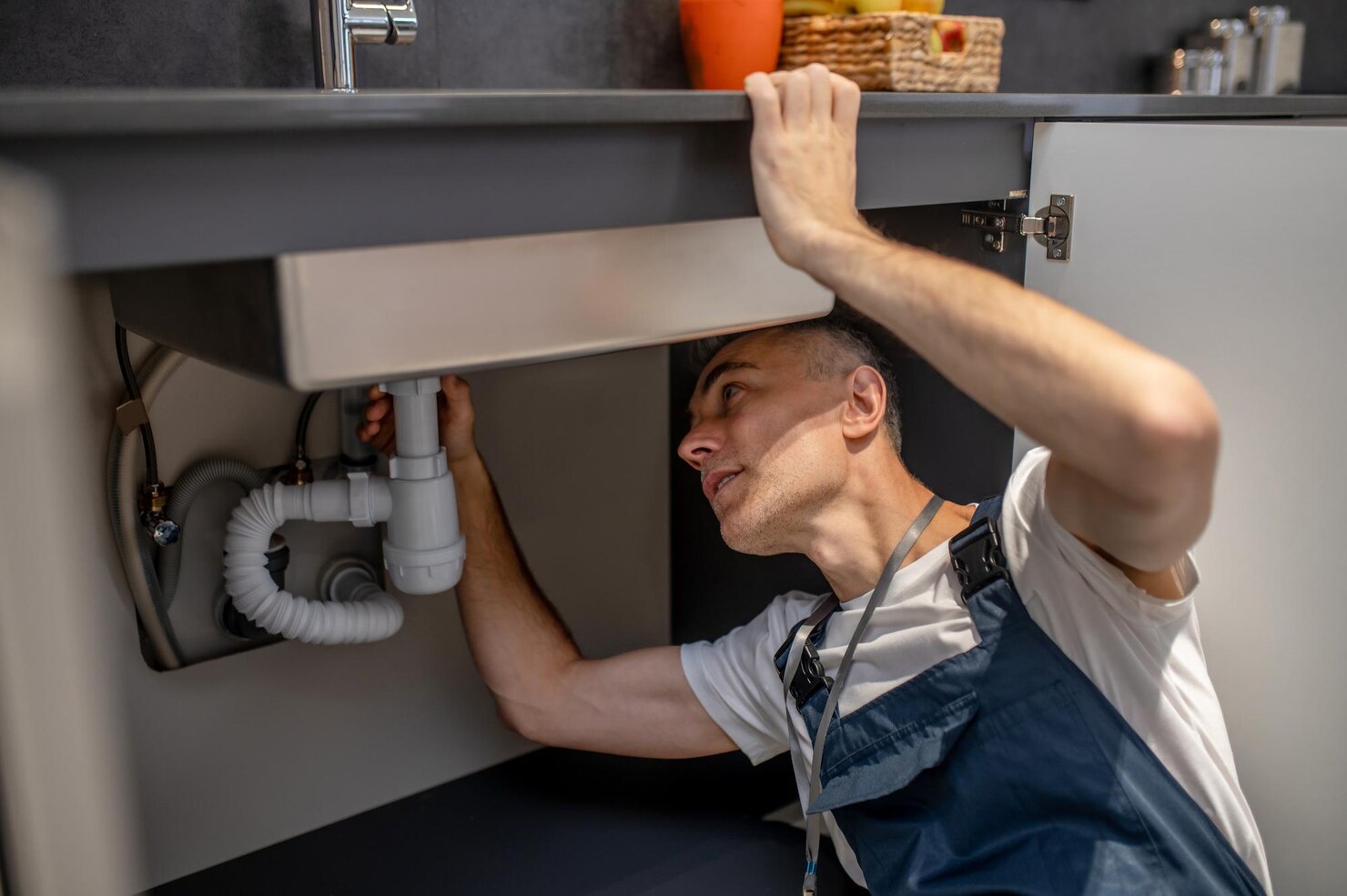 Blocked Drains: Causes, Warning Signs and Fixes